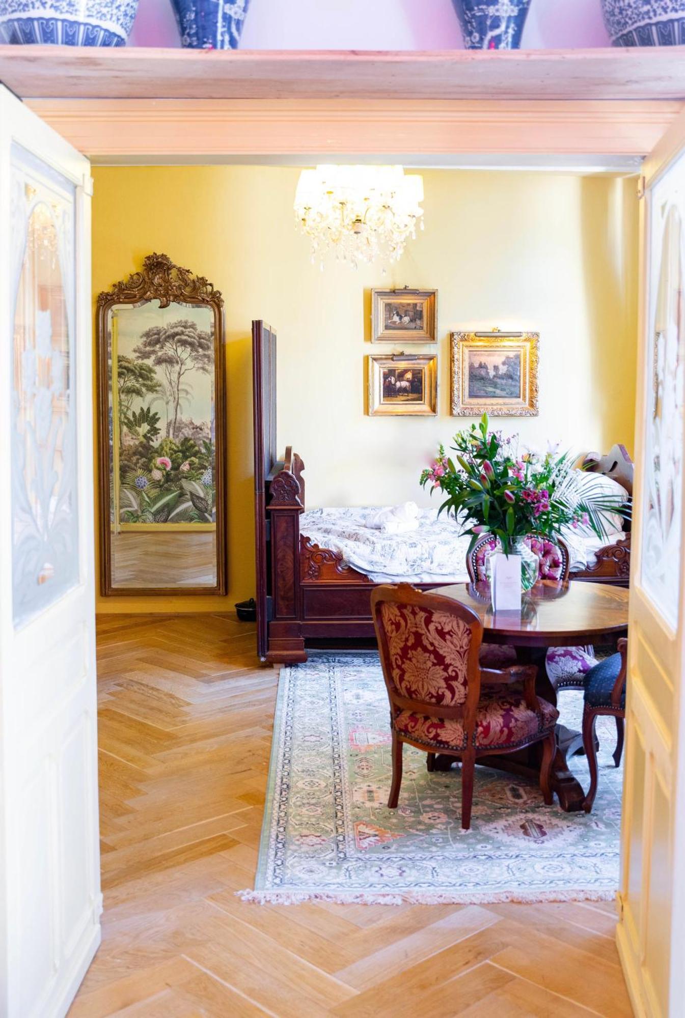Boutique Hotel Museumkwartier Утрехт Экстерьер фото